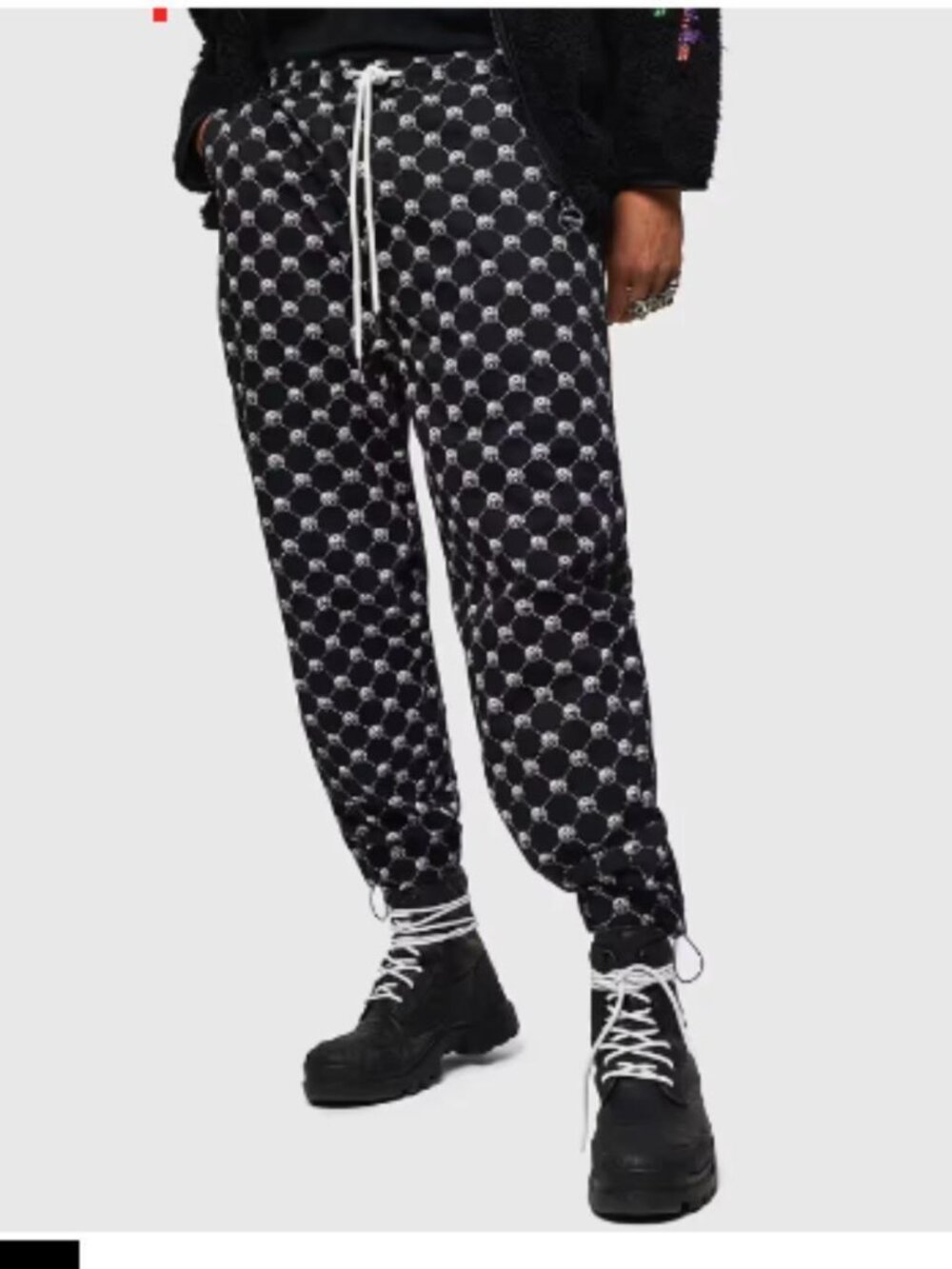 Diesel Yin-Yang Printed Pants – Size L 🖤